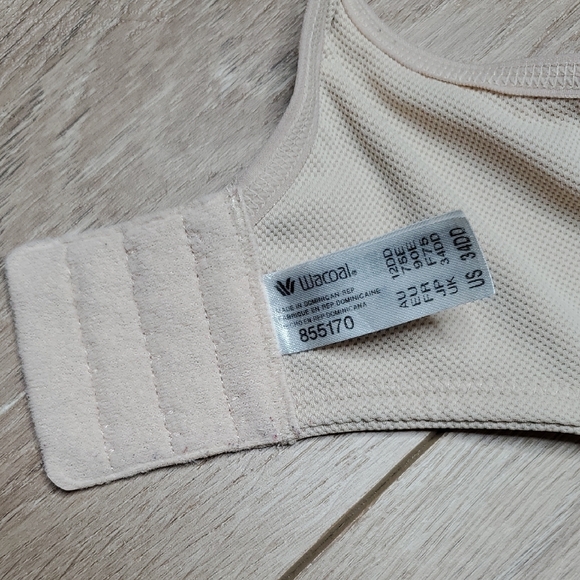 Wacoal Sport Simone Underwire Bra 855170 Natural Nude Womens Size 34DD - Picture 7 of 8